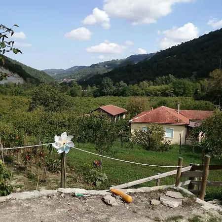 Bed & Breakfast A Casa Di Anna Cortemilia